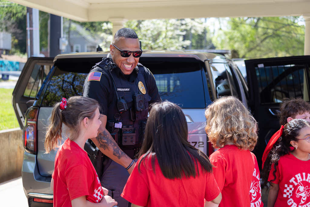 CPS 3rd Grade:  Historic Downtown Calhoun (walking tour)