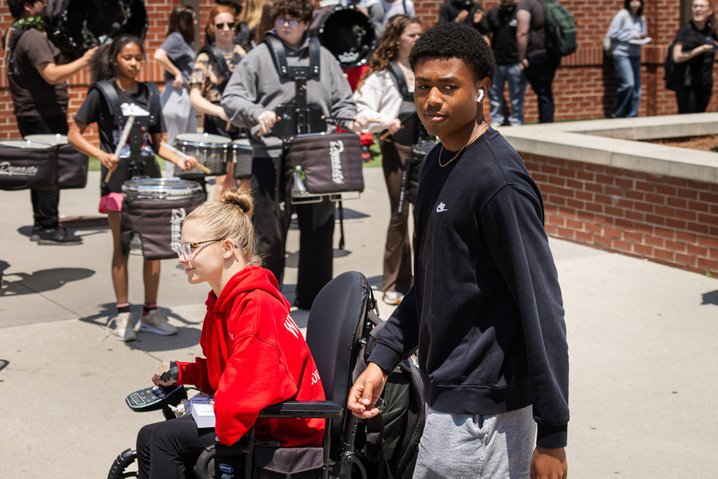 Sending off our CHS Track & Field athletes in true Yellow Jacket fashion! 🐝 Best of luck to our student-athletes and coaches as they compete in the 2026 AAA State Finals at UGA tomorrow and Thursday! #GoJackets