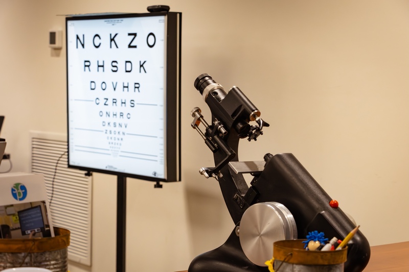 Low Vision Services @ CCS