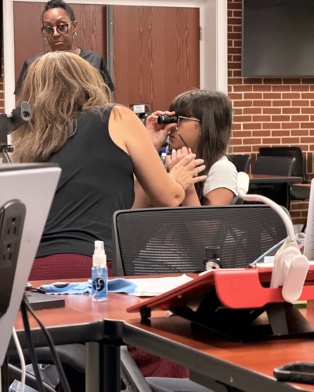 Low Vision Services @ CCS