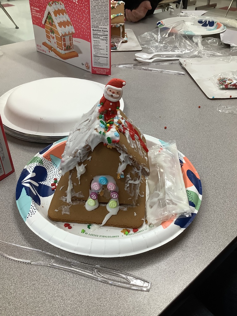 Small gingerbread house