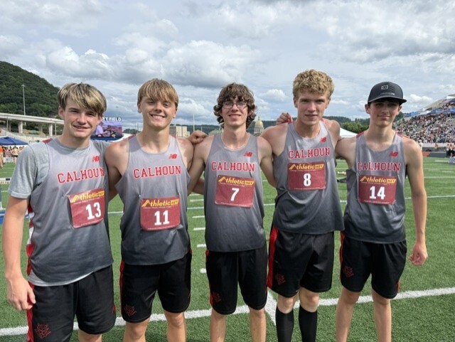 Boys Track team memebers