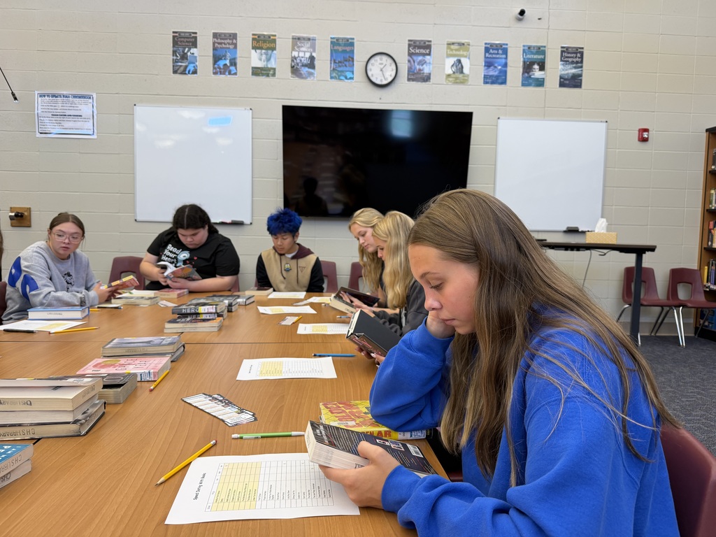 HS library Project- Students Reading