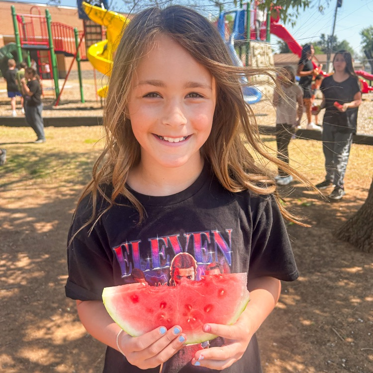 Elementary students and staff enjoyed some tasty watermelon this afternoon. 