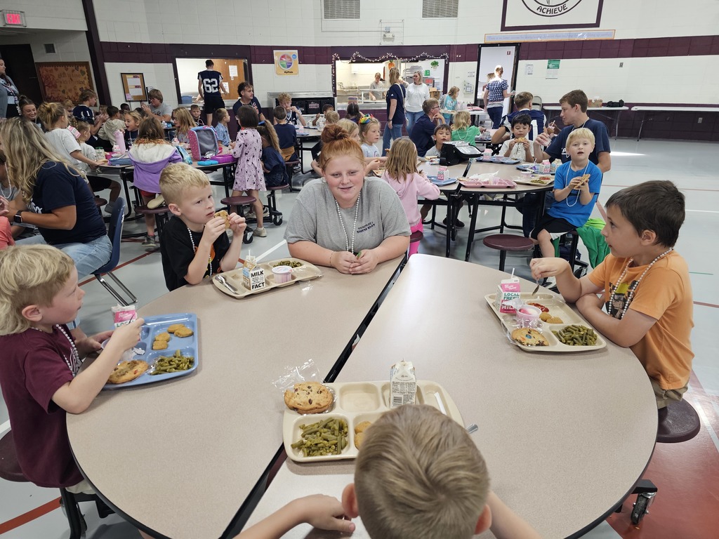 Happy Homecoming 2025! We had Spartan Spirit with our high school athletes and band members joining our elementary students at lunch!