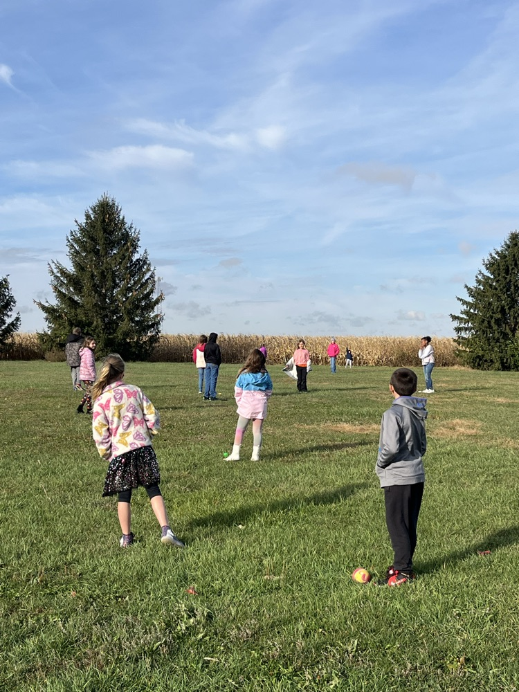 standing out by objects 