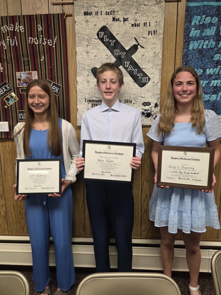 Congratulations to our DAR Junior High & High School Award Recipients, Emily Downing, Miles Taylor, and Leah Vande Kemp, who were honored at a special luncheon this past weekend!
