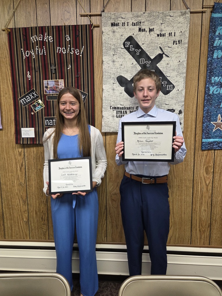 Congratulations to our DAR Junior High & High School Award Recipients, Emily Downing, Miles Taylor, and Leah Vande Kemp, who were honored at a special luncheon this past weekend!