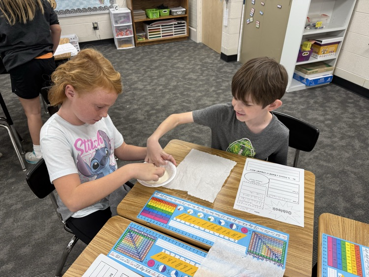 3rd grade OOBLECK! 10/17/25