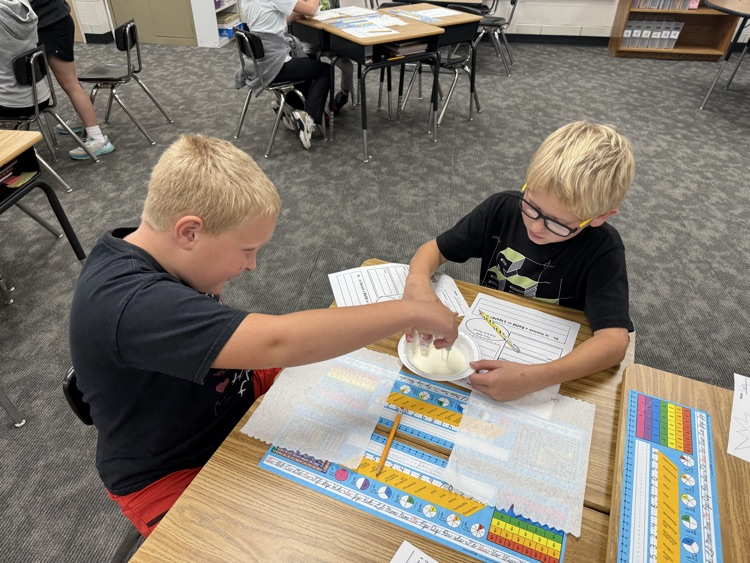 3rd grade OOBLECK! 10/17/25