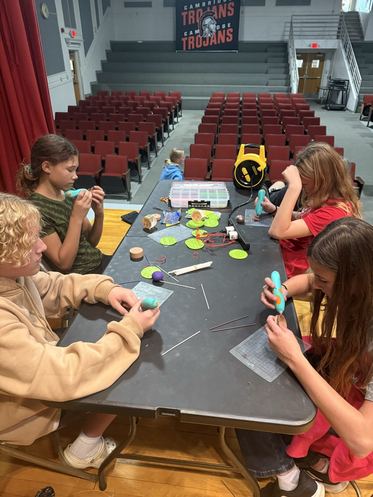 7th grade students investigating the CSI Lab 2026.