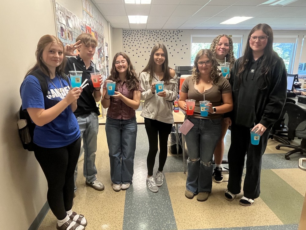 Students with lemonade