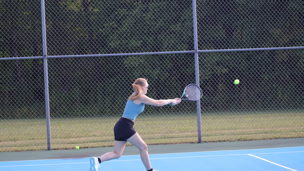 Girls Varsity Tennis