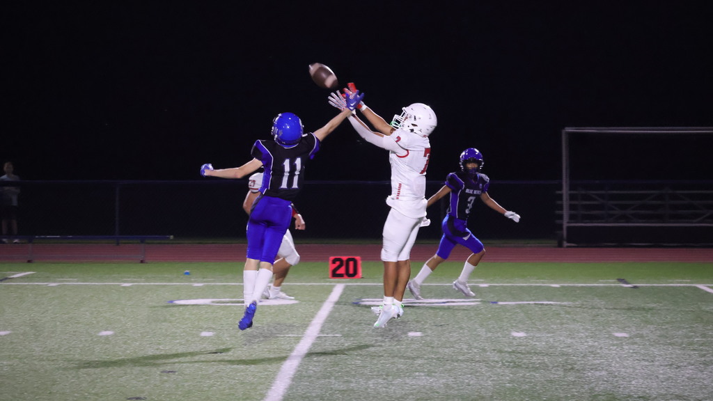 11 breaks up the pass
