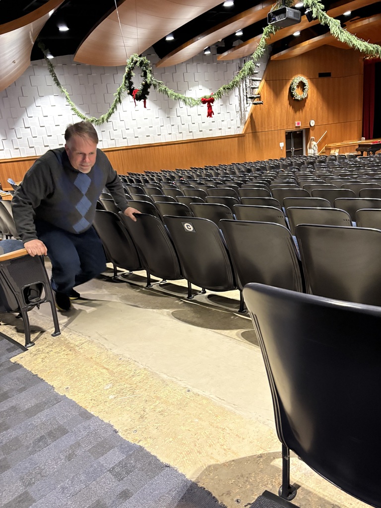 CHS Staff Scavenger Hunt