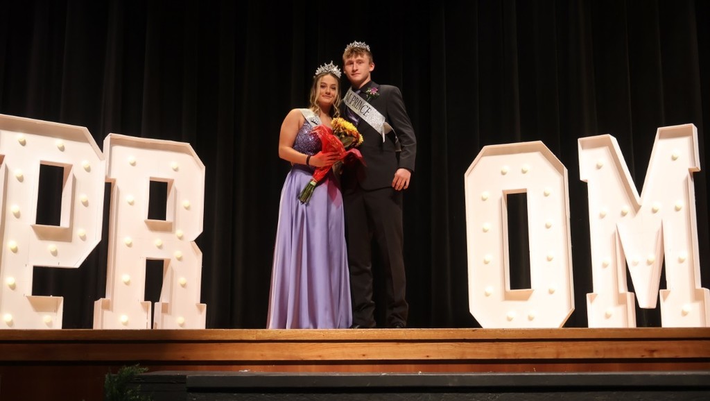 Introducing our 2025 junior prom court - Trinity O’Hara and Max Darling! Presenting the honors were 2024 honorees Evelyn Hotaling and Adam Gonzalez!

Have a fun, memorable, and safe evening! We’ll have more to share from March soon. 

If families would like to submit their own prom photos to share, they may be sent to camdenphotos@camdencsd.org by mid-day on Monday. 
