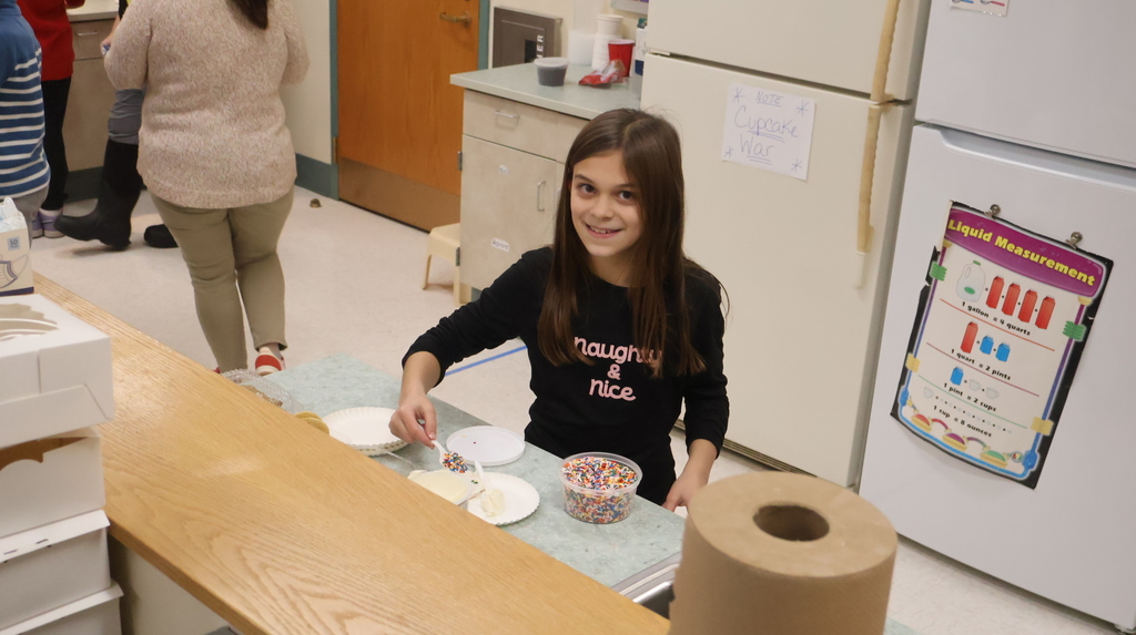 CTE Holiday Fest - Home and Careers