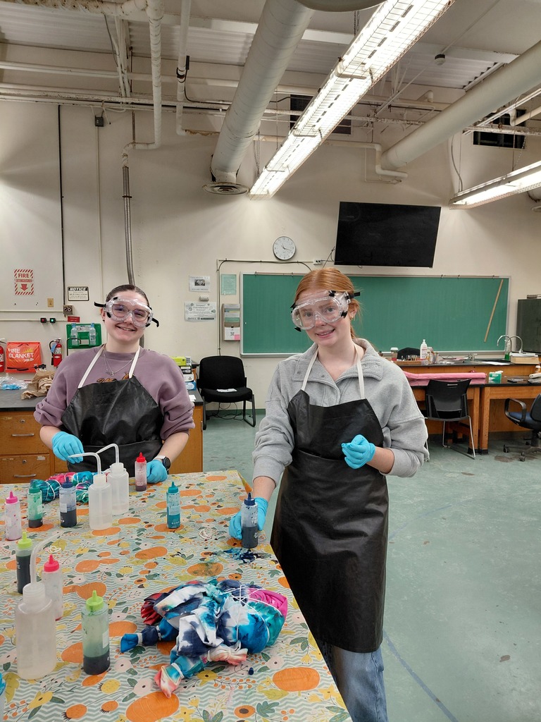 MVCC College Chemistry Class Visits MVCC