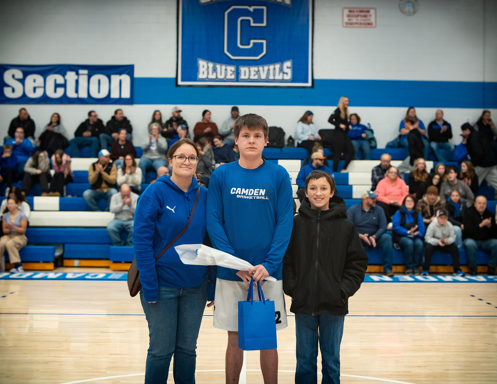 Boys Hoops Senior Night