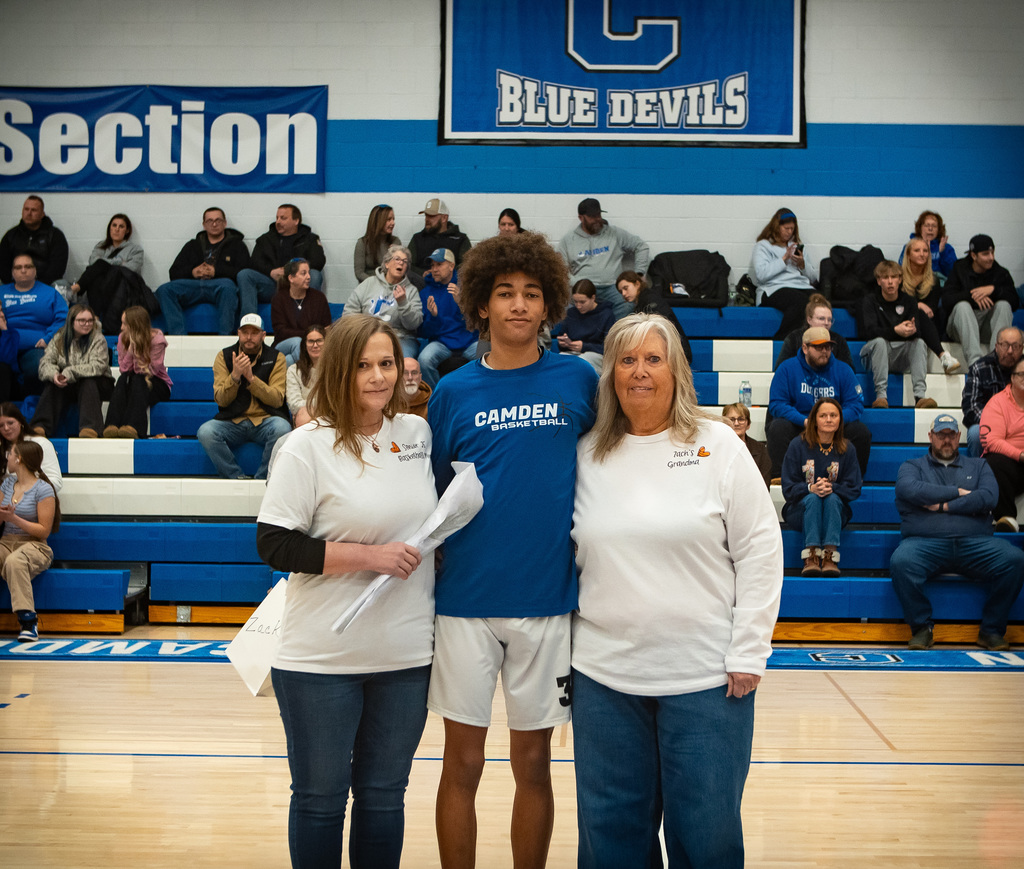 Boys Hoops Senior Night