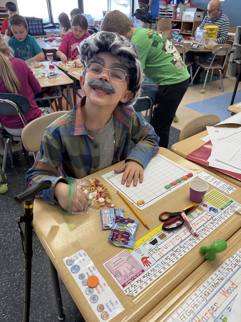 Kuc Class 100th Day Celebration