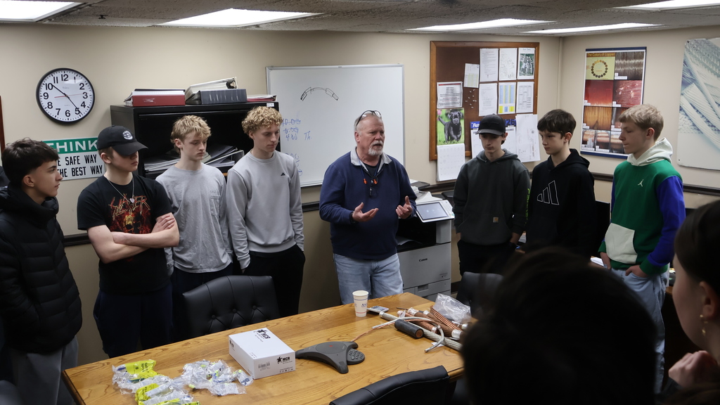 A pre-tour briefing for our students. 