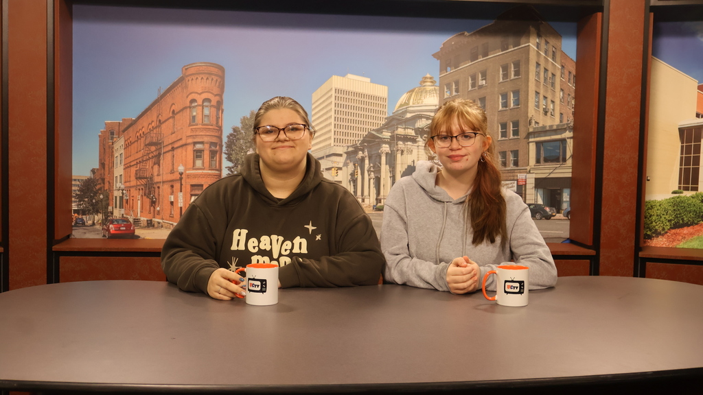 Yuli and Emily at the Anchor Desk