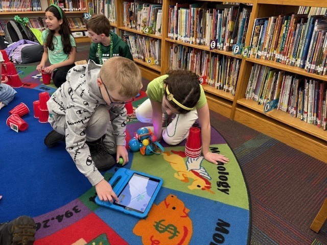 Students programming their robots