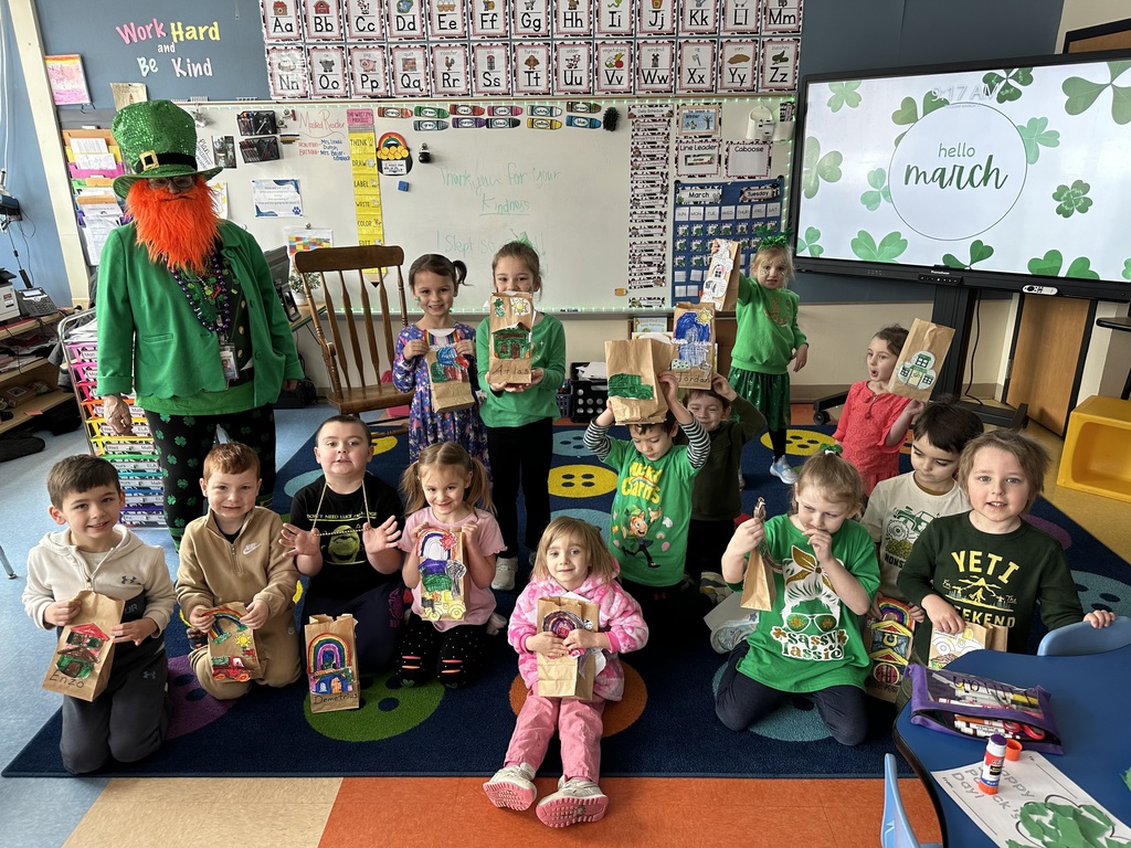 Miss Sheftic's Class with Mrs. Vanderworken and her amazing leprechaun outfit!