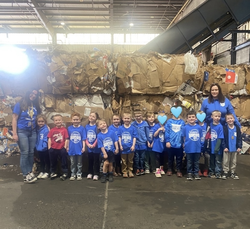 McConnellsville Elementary Field Trip To OHSWA Recycling Center
