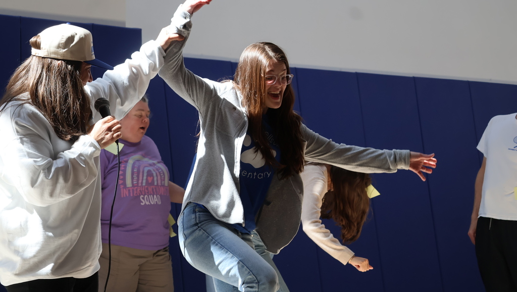 Our winner, Mrs. Williamson