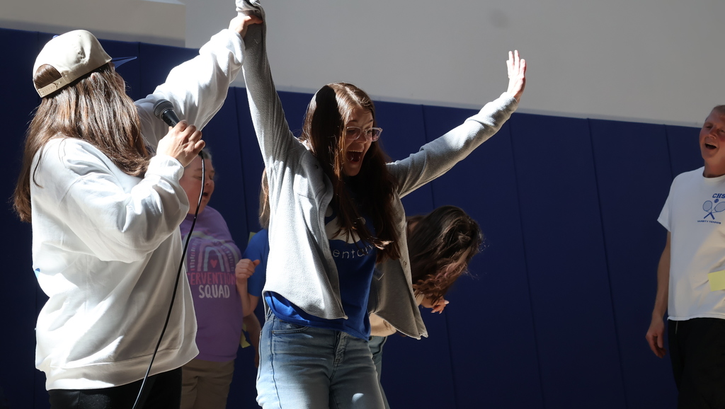 Mrs. Williamson is declared the winner