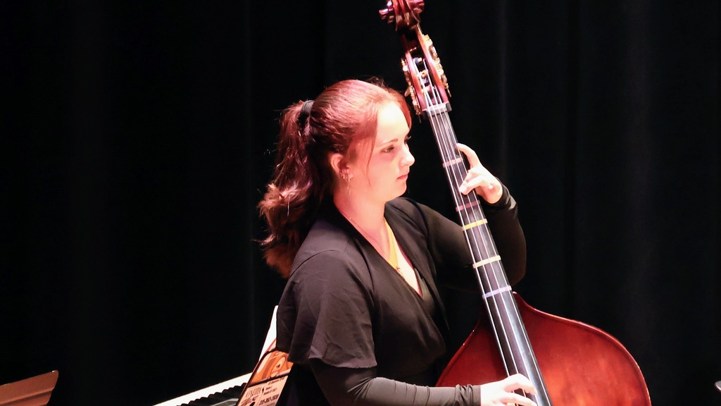 Lily Phelps on Bass
