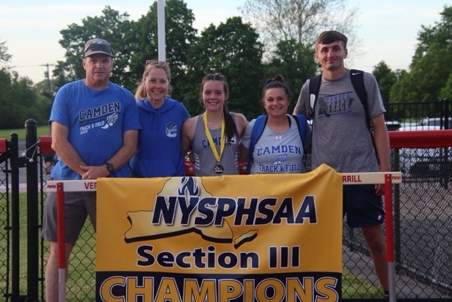 Anna Gilsenan with coaches