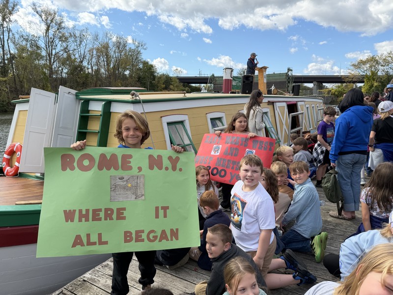 4th Grade Students at the Erie Canal Bicentennial