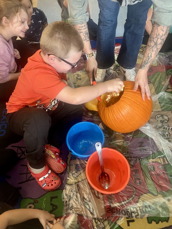 CES Second Grade Classes Pumpkin Activity