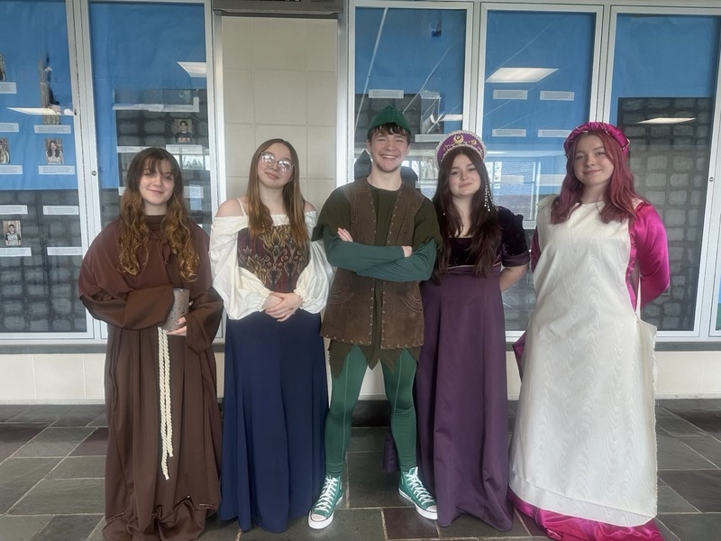 "The Somewhat True Tale of Robin Hood" Cast Photos