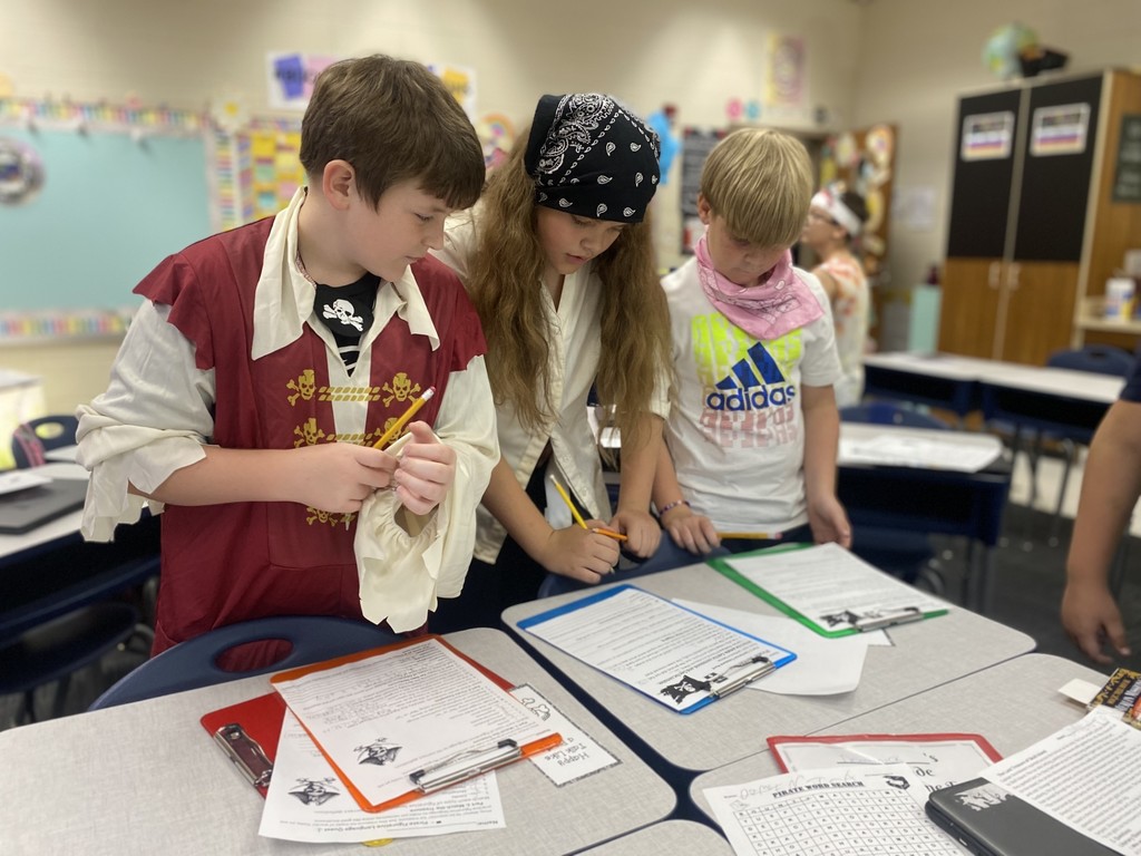 5th grade pirate day