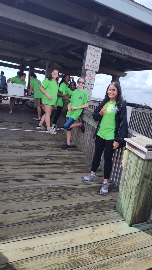 Builders club helping at Seafood Festival