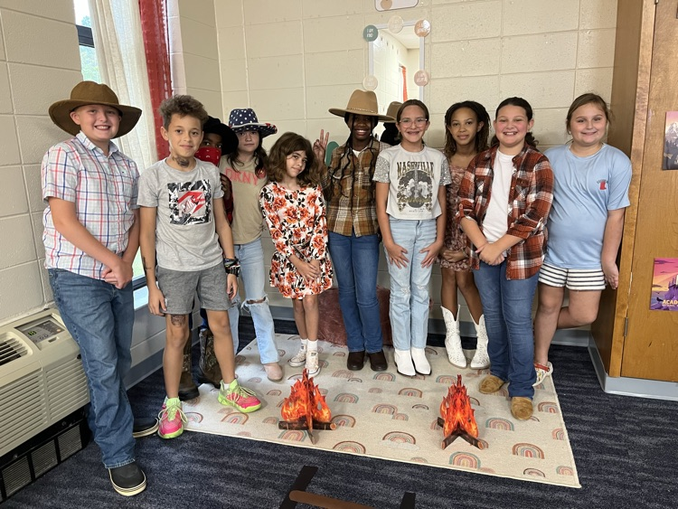 5th grade western day