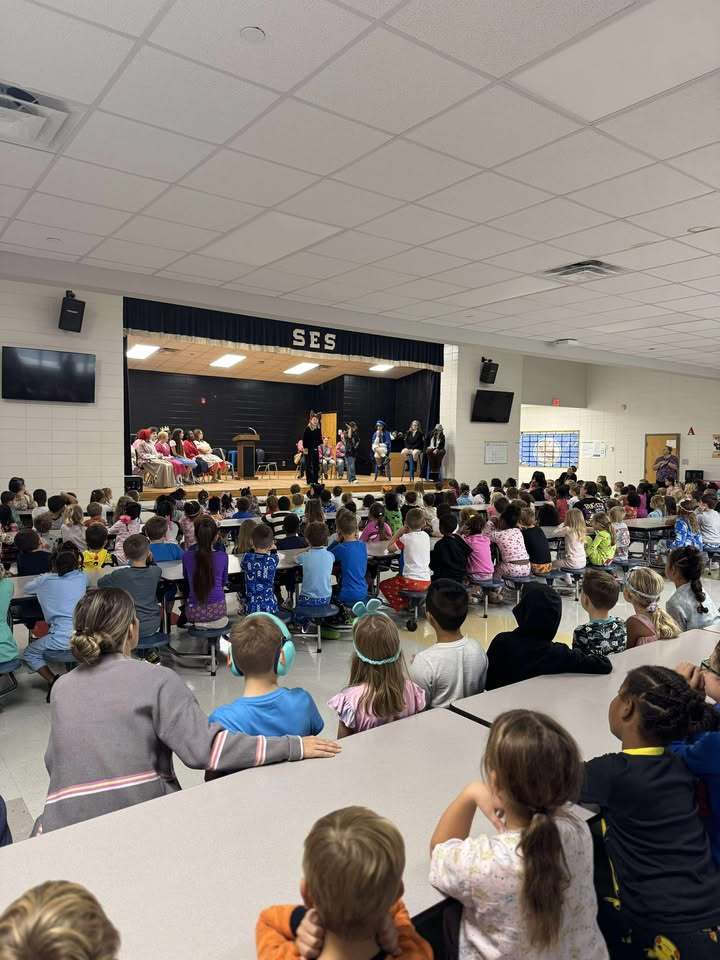 🎭 Theatre Morning at SES! Our K–2 Eagles had the best time watching CCHS Theatre’s performance of The Trial of the Big Bad Wolf this morning! The students were engaged, laughing, and absolutely loving the show.  A big thank you to Mr. Hill and the talented CCHS Theatre students for sharing your hard work, creativity, and time with us. You brought so much joy to our school today! 💙🦅