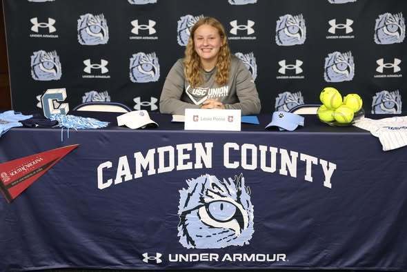 lexie poole signing