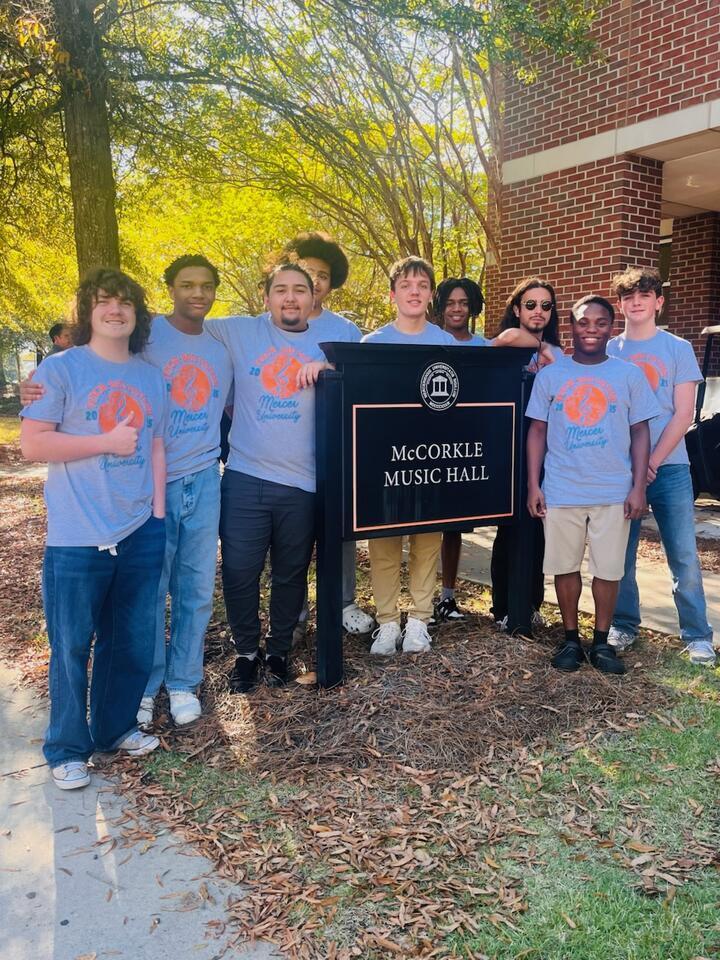 chorus student traveling to mercer university