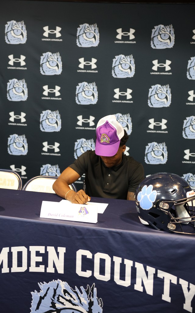 Football signing