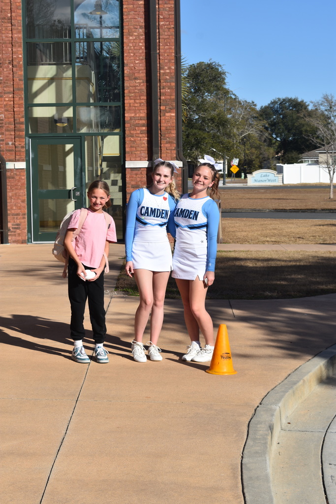 cchs cheerleader with SMES students