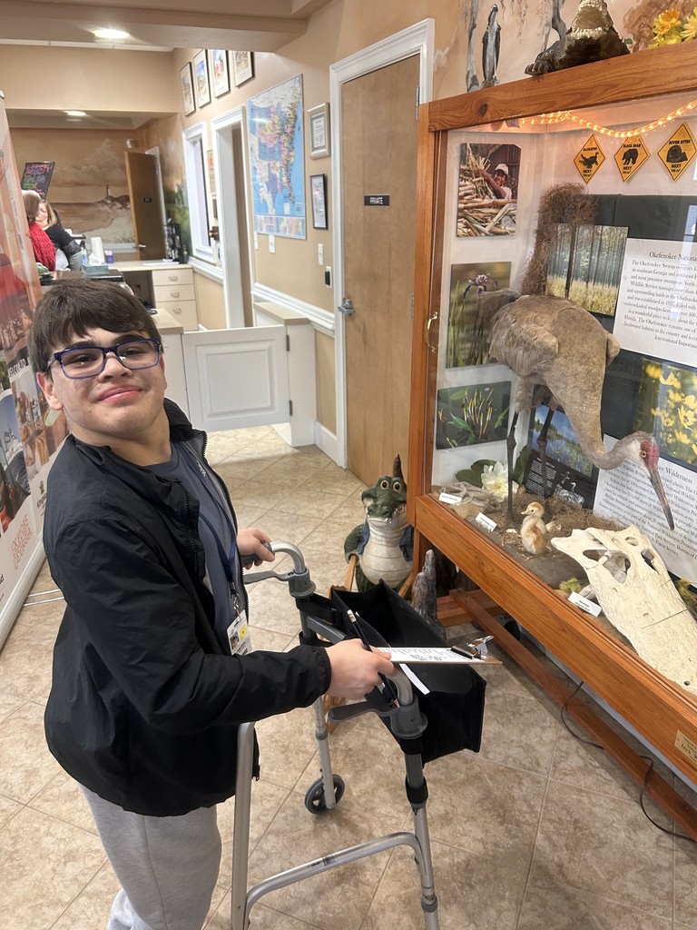 cchs students visit Kingsland welcome center