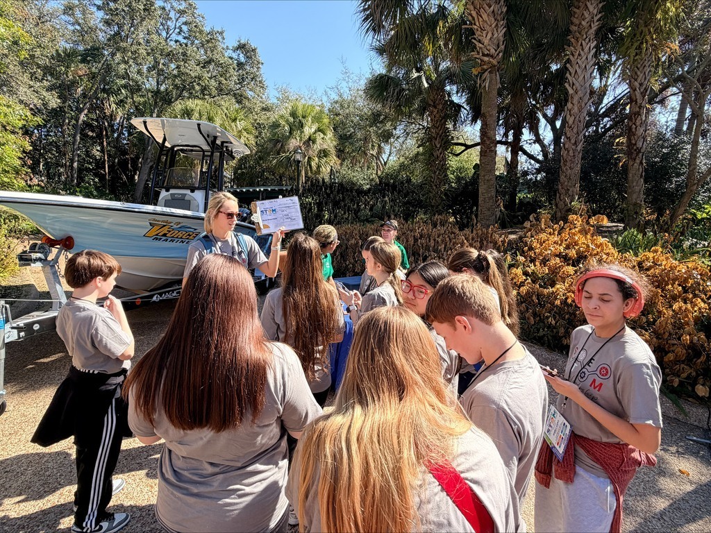 students at sea world