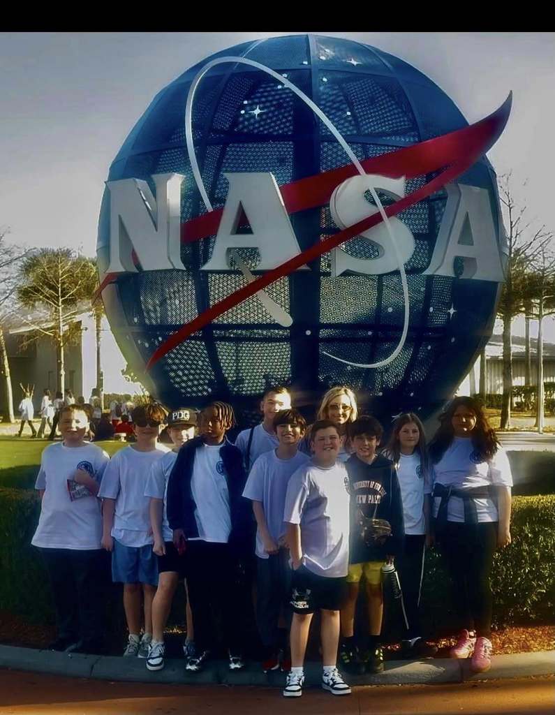 students exploring the Kennedy Space Center