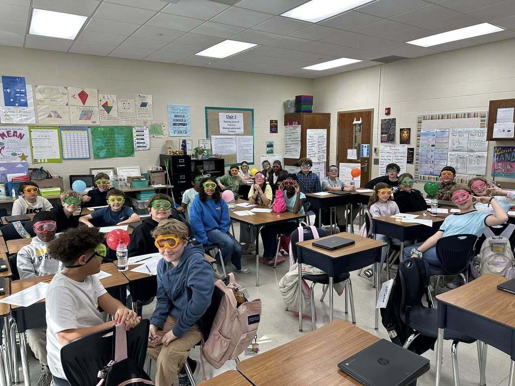 students doing experiment