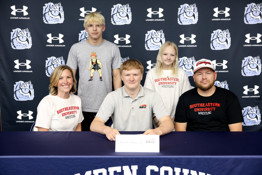 hunter prosen- signing to southeastern university